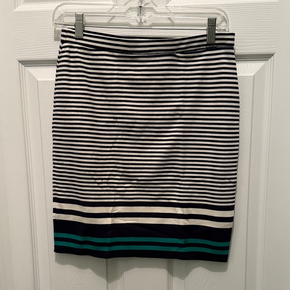 Max Studio Black and White Striped Pencil Skirt with Green Trim